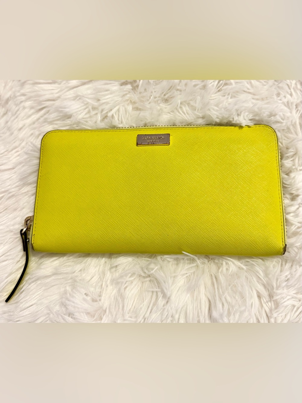 Kate Spade Neda Newbury Lane Zip Around Wallet Neon Yellow